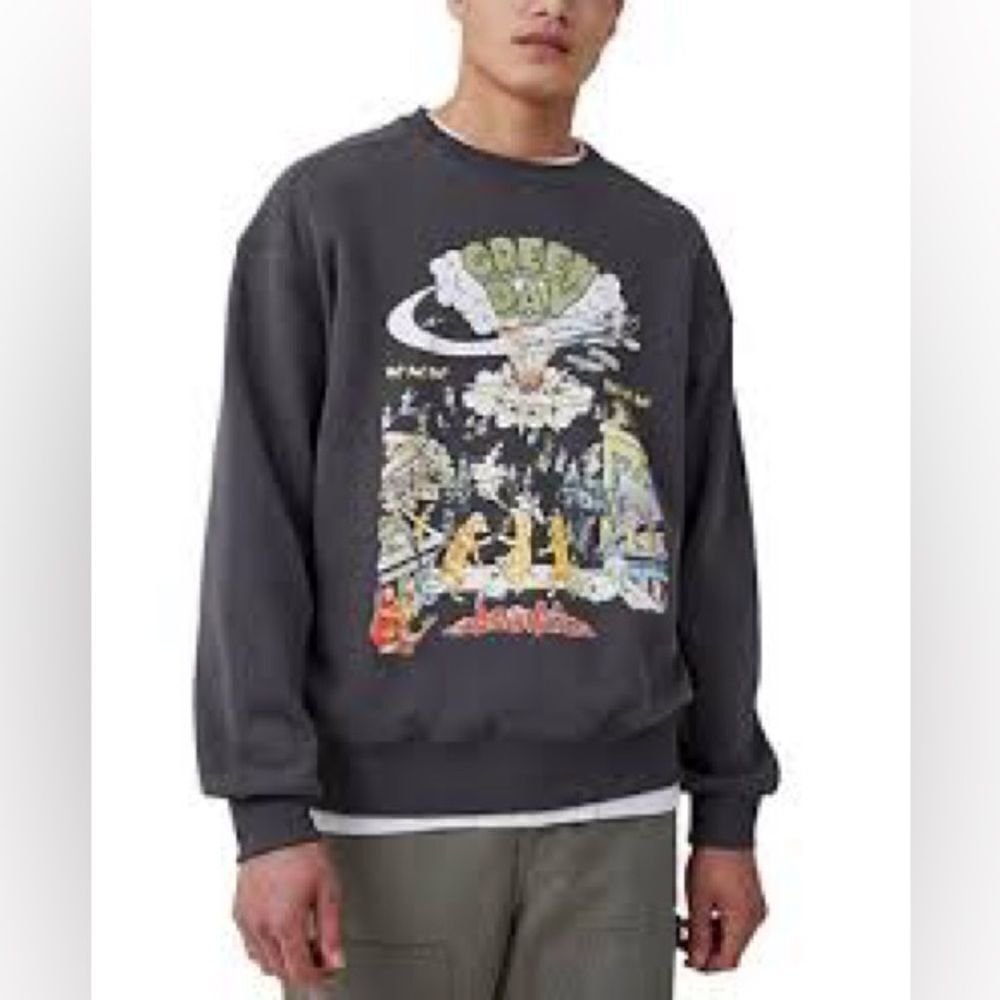 Green Day off shoulder crew neck | size Large | woman’s
